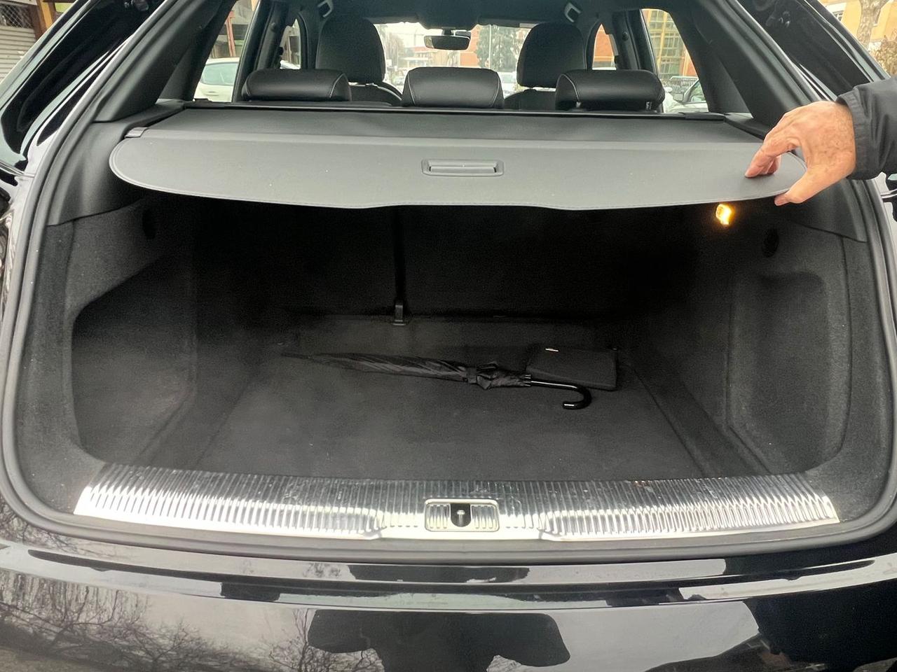 Audi Q3 S Line Edition 2.0 TDI #8832