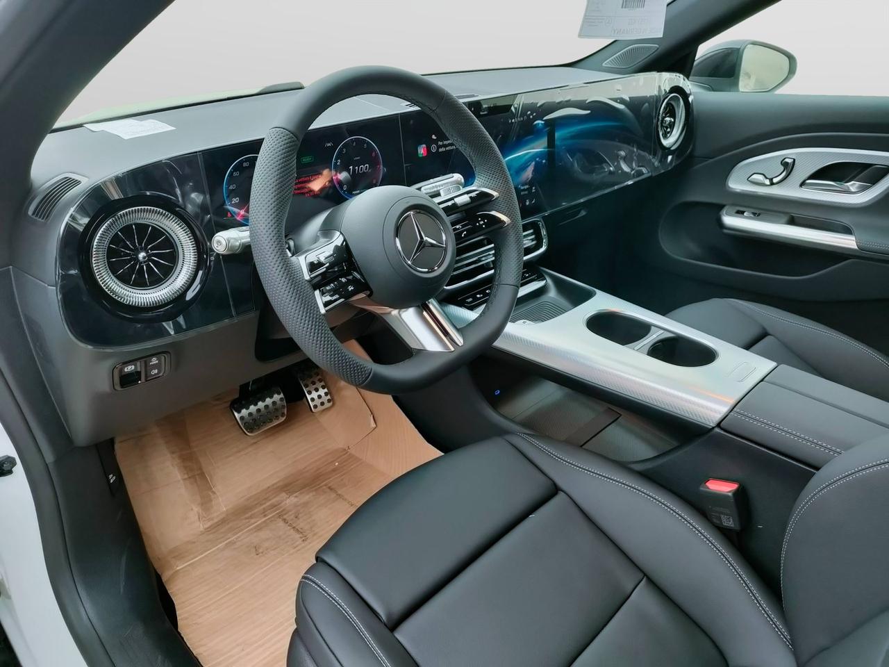 Mercedes-Benz CLA 200 4MATIC