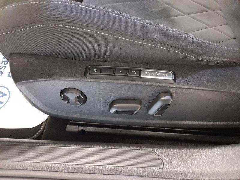 Volkswagen Golf 1.5 eTSI ACT 96kW Style DSG