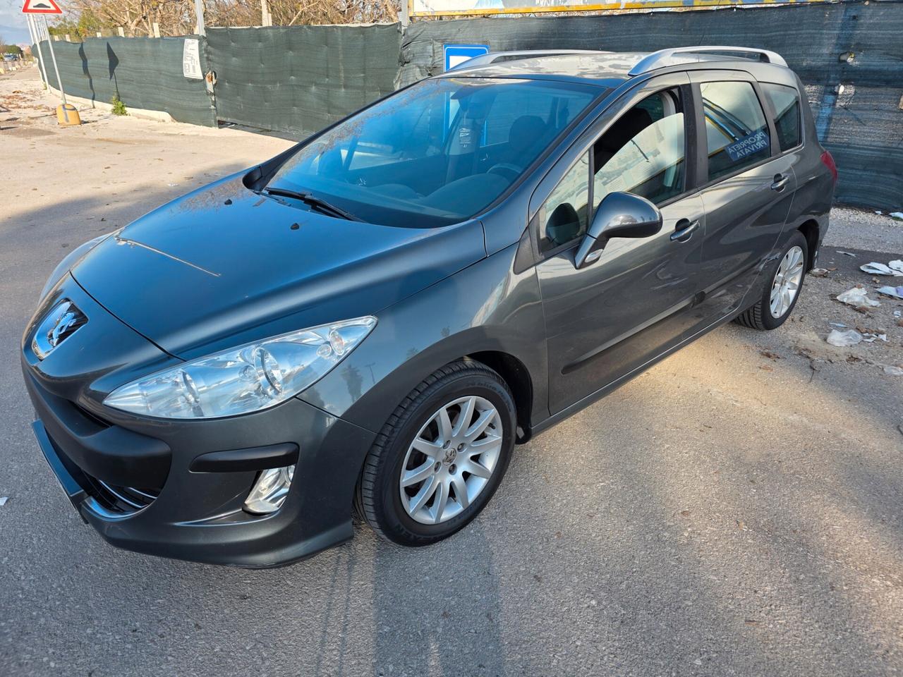 Peugeot 308 1.6 HDi 90CV SW Ciel Premium