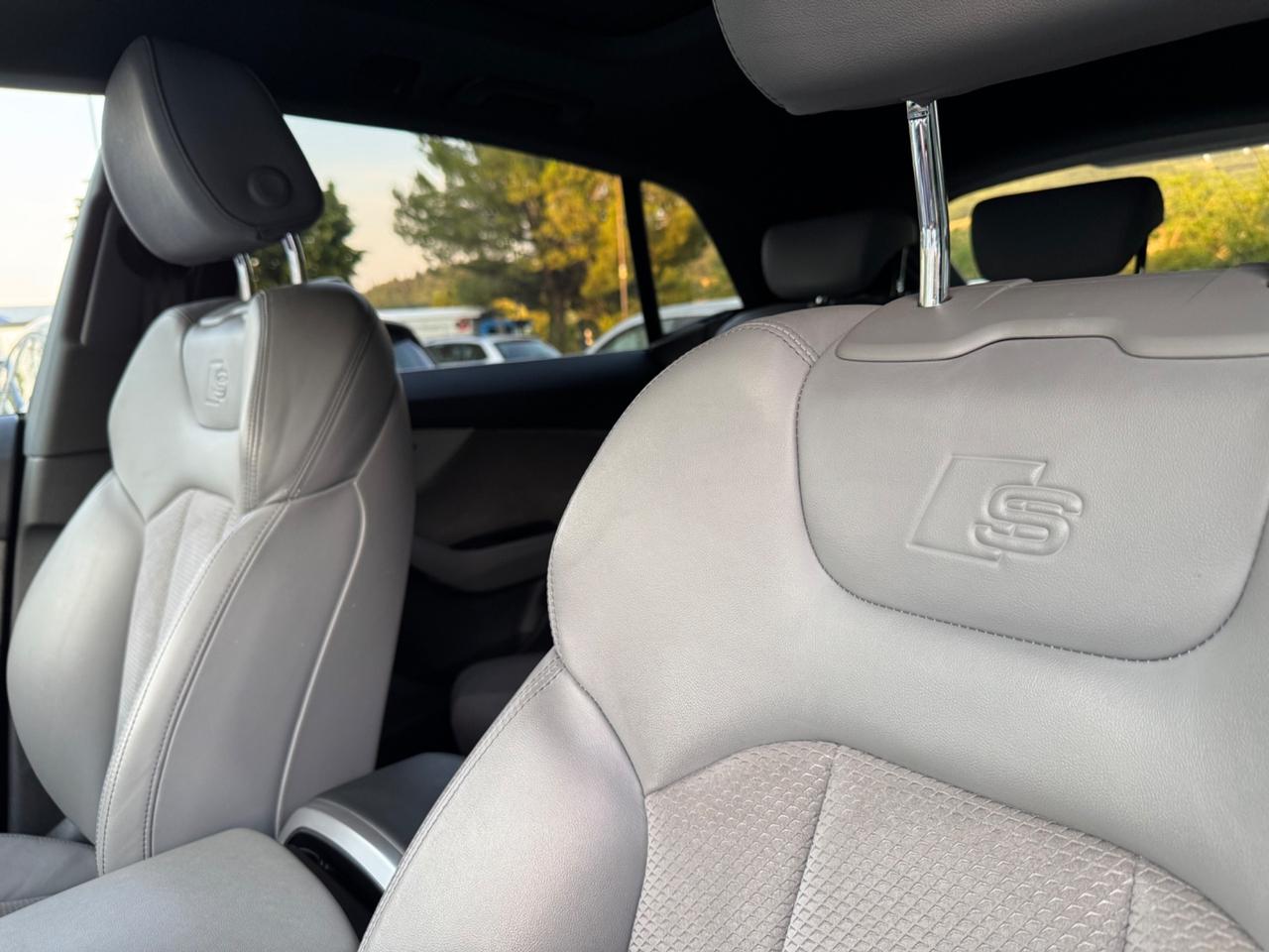 Audi Q8 45 TDI quattro S-Line Sport Tetto
