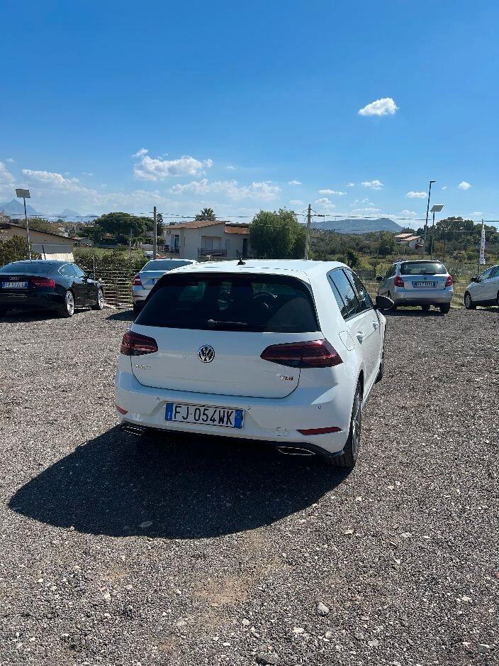 Volkswagen Golf 1.6 TDI 115 CV 5p. Highline BlueMotion Technology