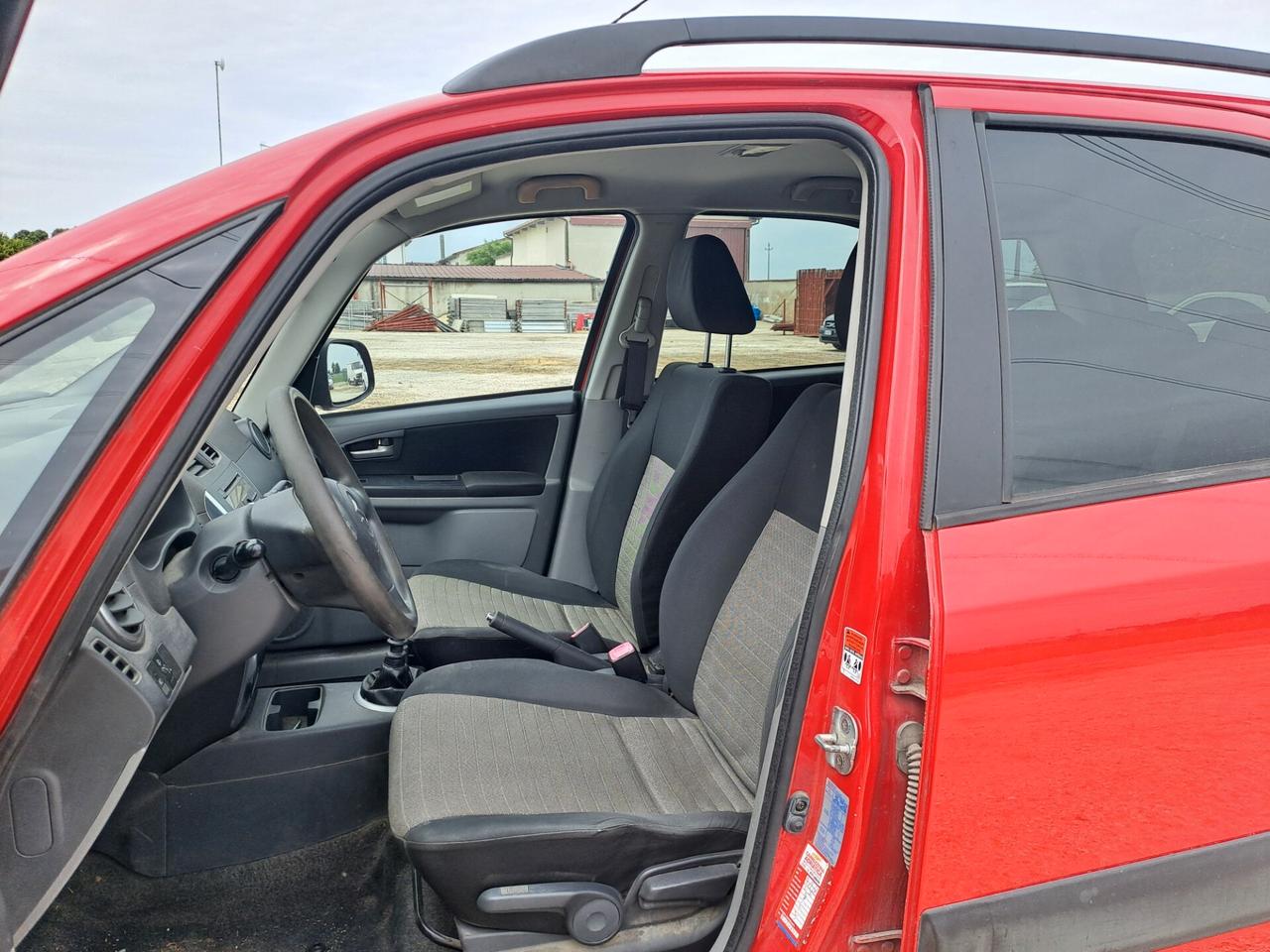 Suzuki SX4 1.6 DDiS 16V Outdoor - ok neopatentati