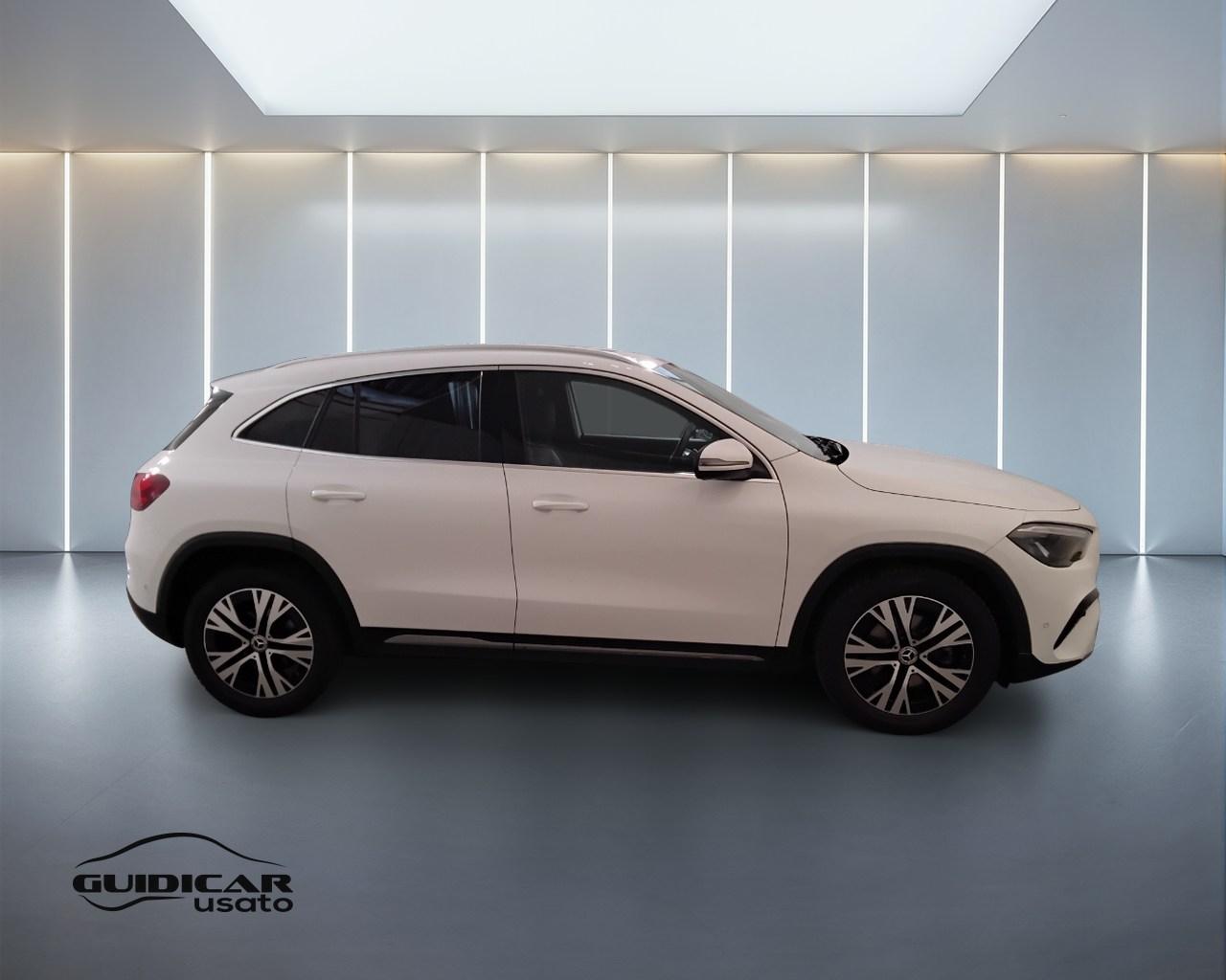 Mercedes-Benz GLA-H247 2023 - GLA 180 d Progressive Advanced auto