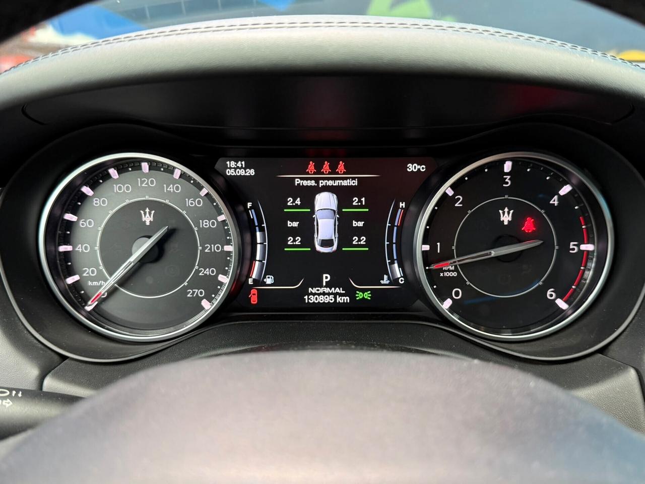 Maserati Ghibli V6 Diesel 275 CV Gransport (725)