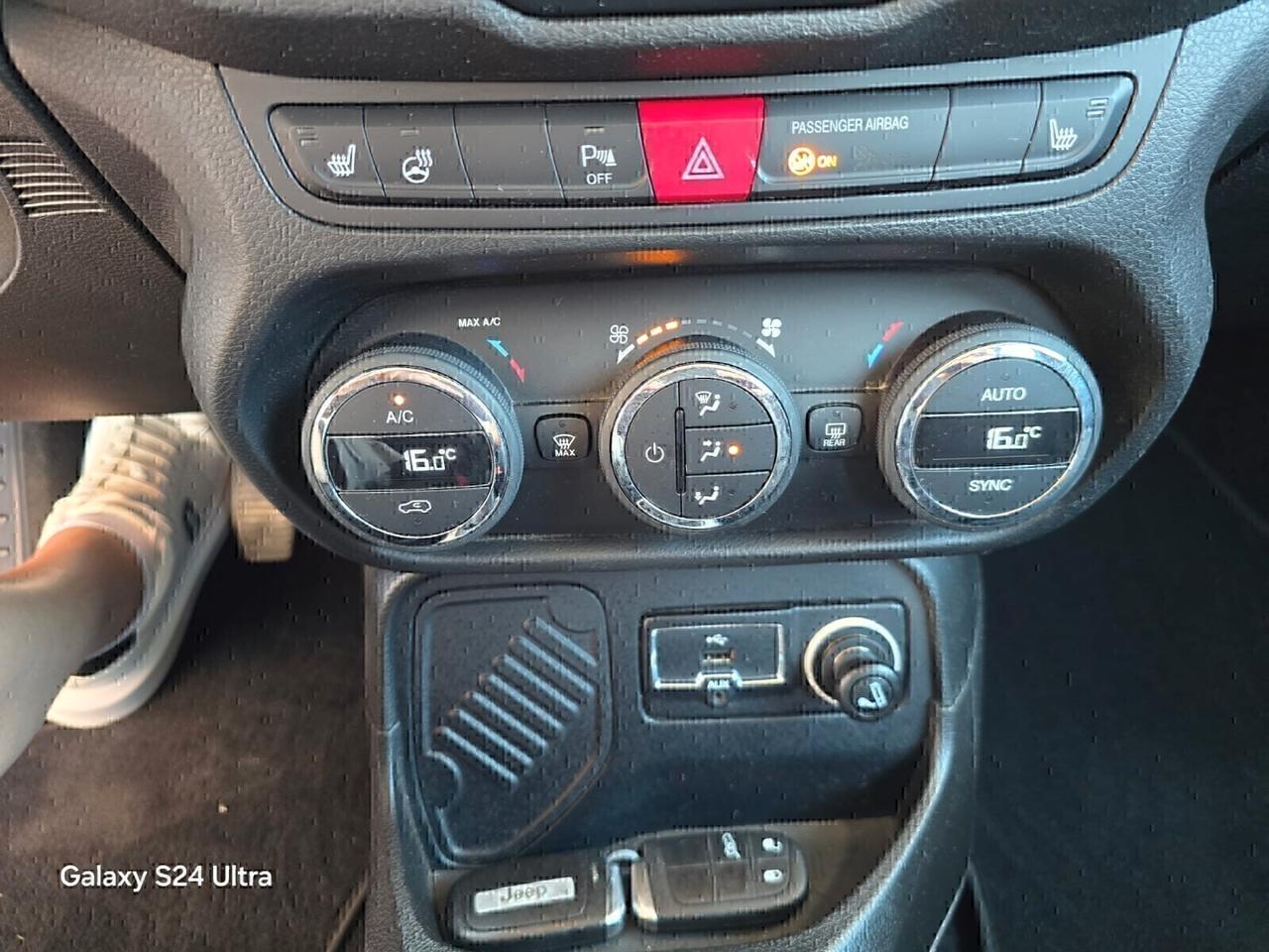 Jeep Renegade 1.6 Mjt 120 CV Longitude