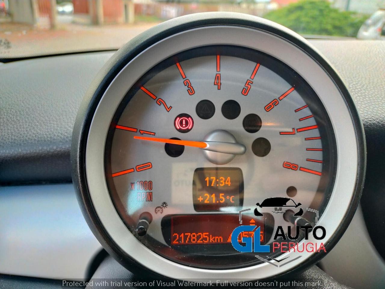MINI ONE 1.4 16v 70 kw adatta per neopatentati