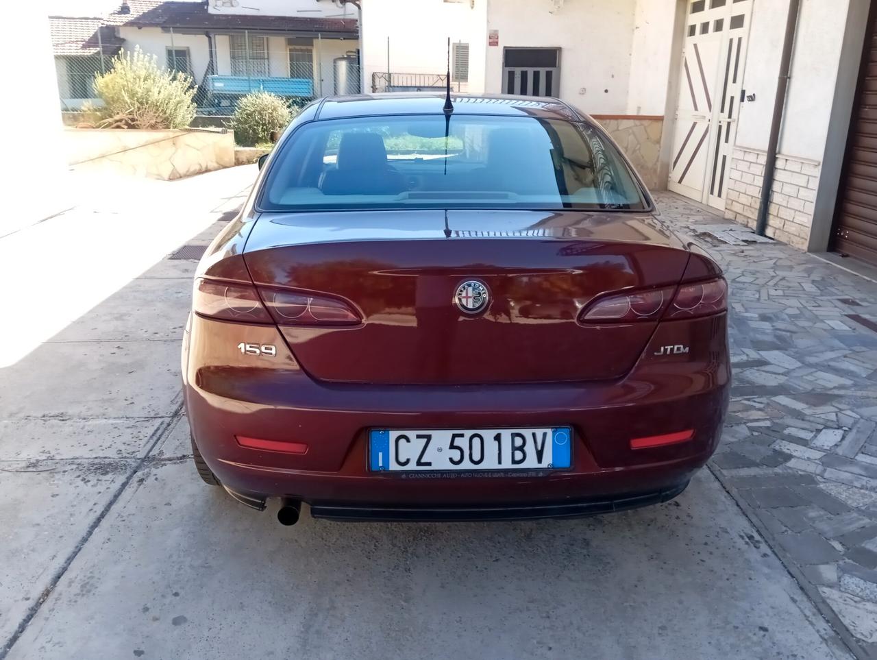 Alfa Romeo 159 1.9 JTDm Distinctive ben tenuta KM 178000