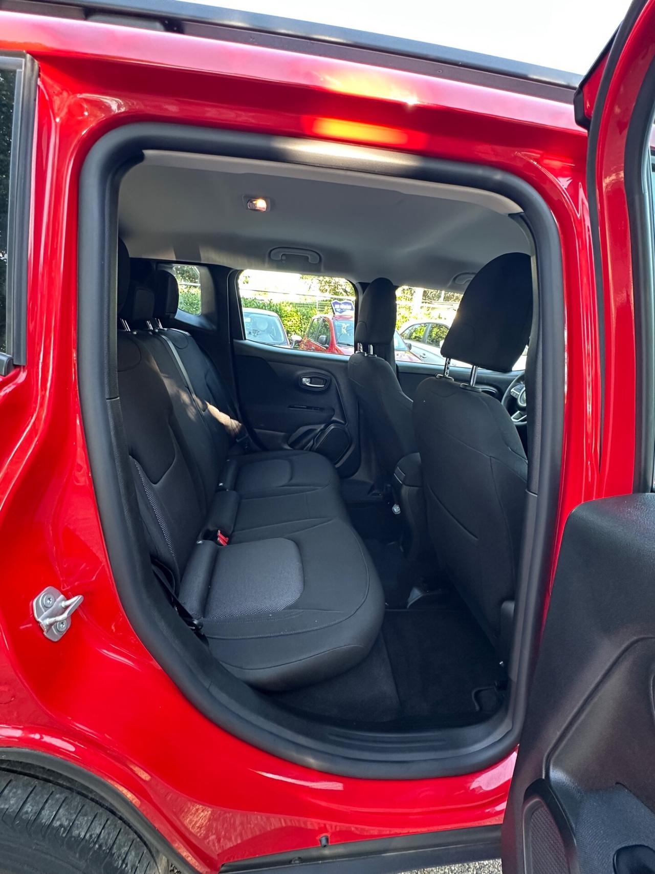 Jeep Renegade 1.3 T4 DDCT Limited