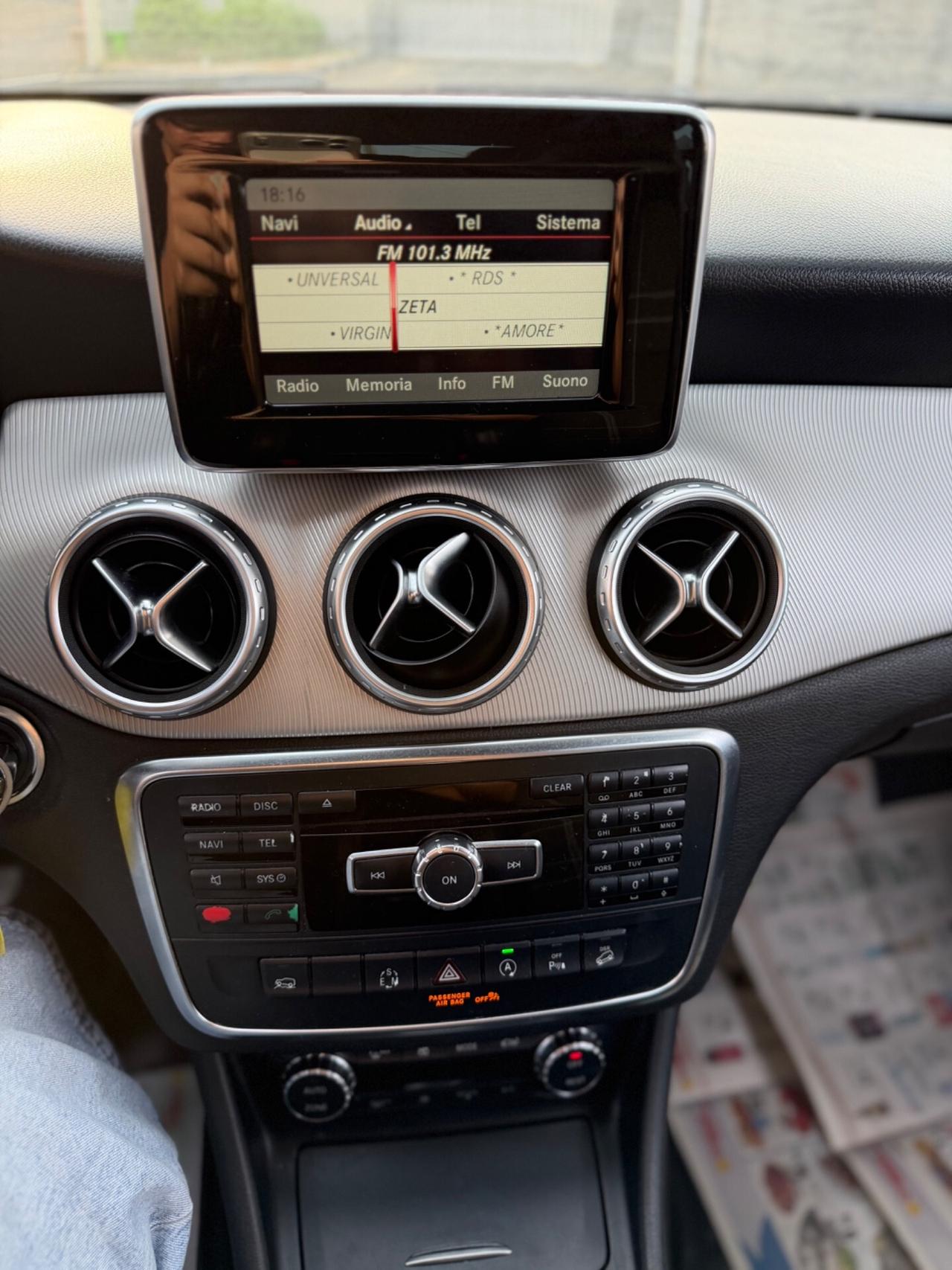 Mercedes-benz GLA 200 200 d Automatic 4Matic Premium