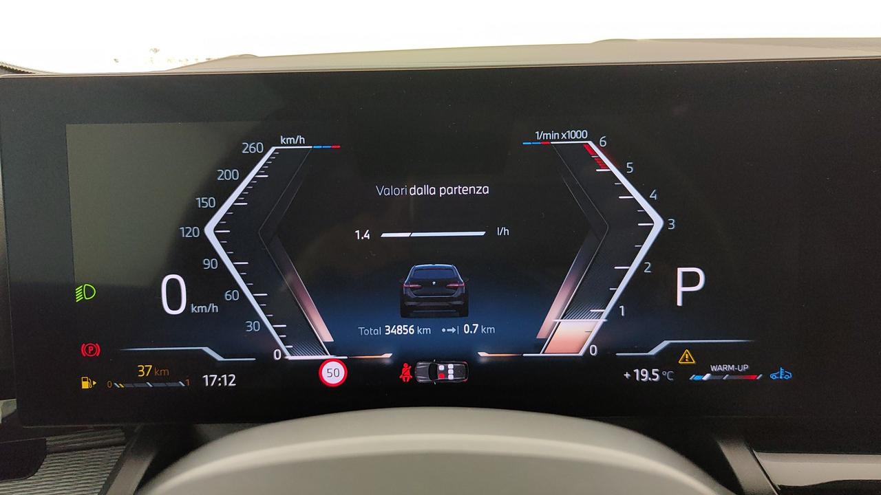 BMW Serie 5 G61 2024 Touring - 520d Touring 48V xdrive MSport auto