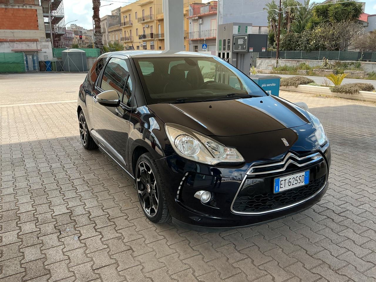 ds3 BlueHDi 100 S&S Sport Chic