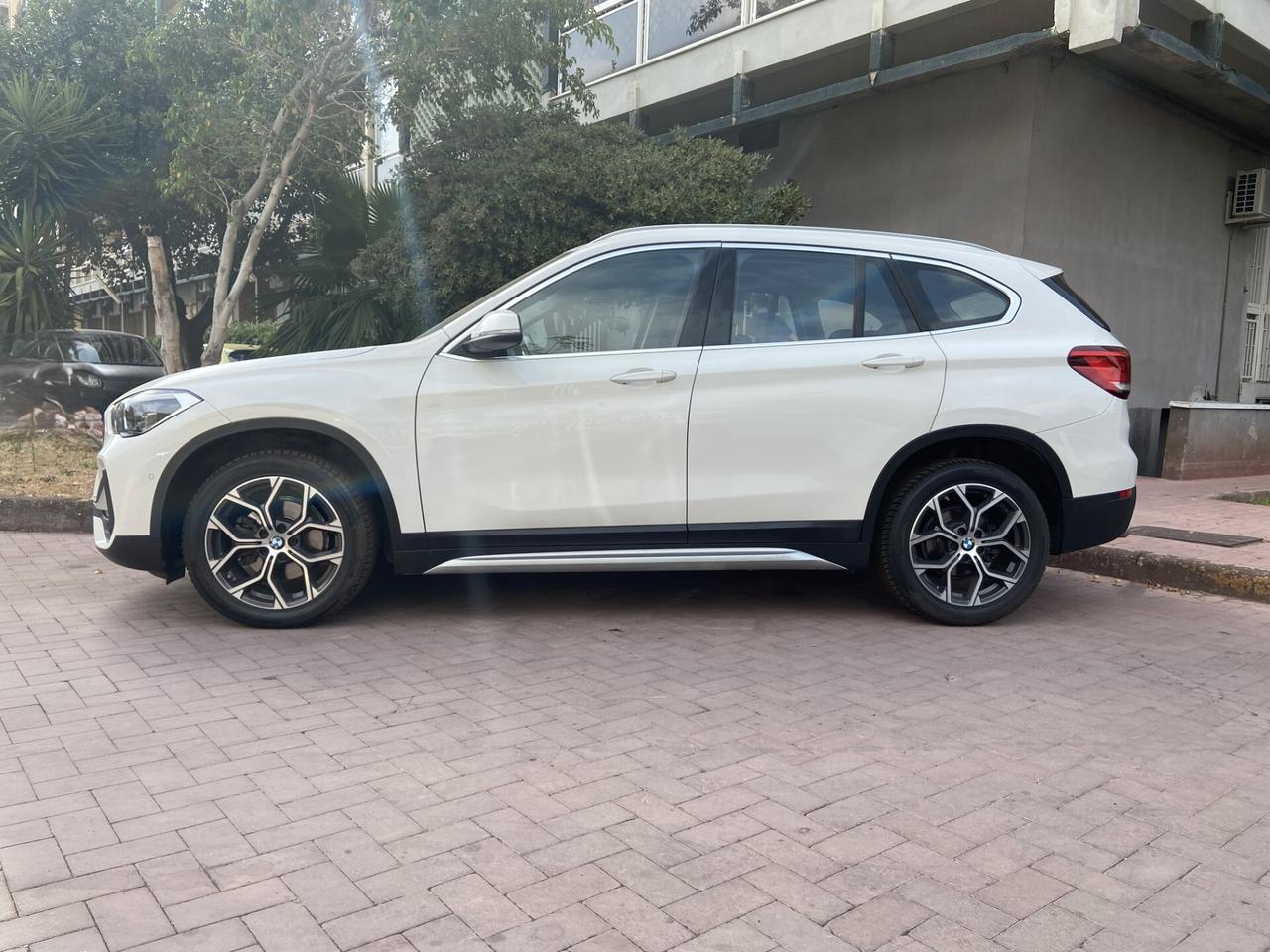 Bmw X1 sDrive18d xLine Auto