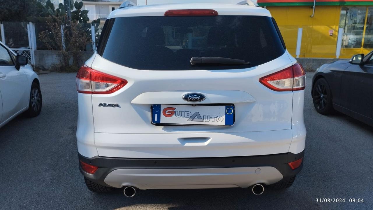 Ford Kuga 2.0 TDCI 140 CV 4WD Titanium