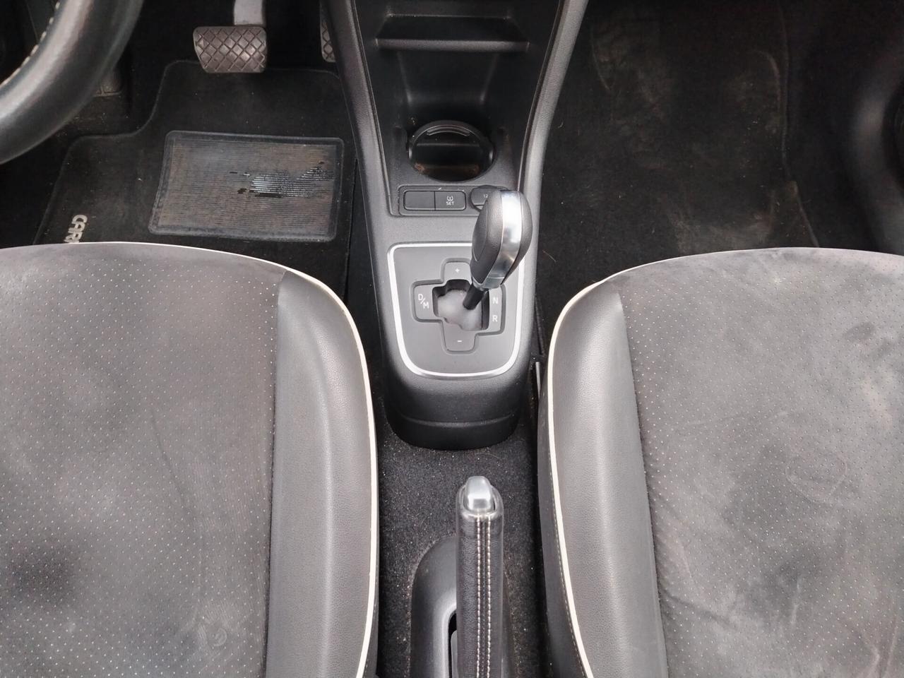 Seat Mii 1.0 ASG 5 porte by Mango Nero Assoluto