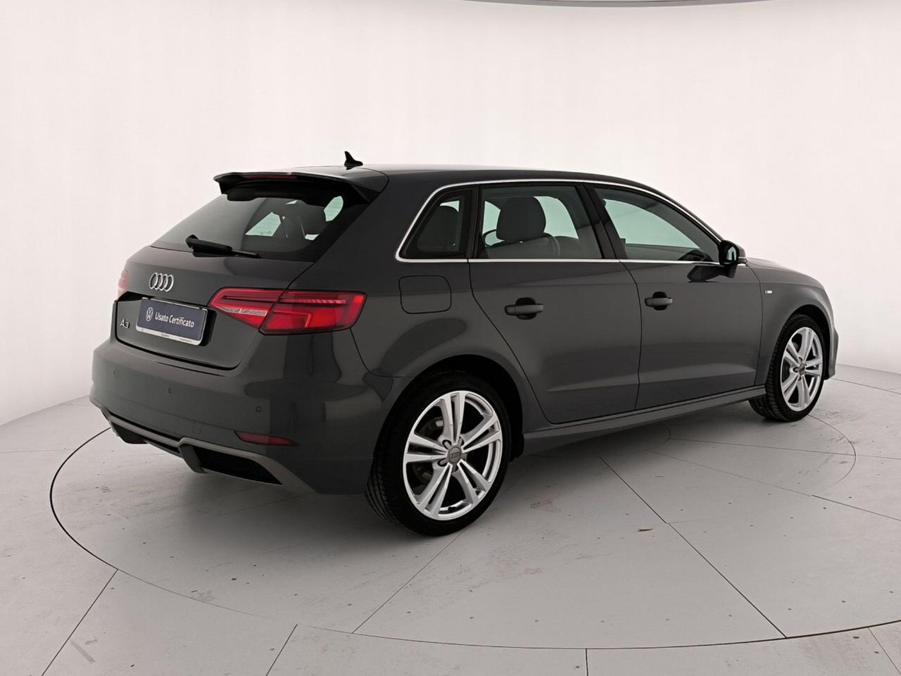 Audi A3 sportback 35 2.0 tdi S-Line 150cv s-tronic