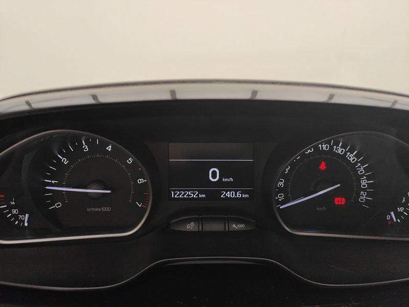Peugeot 208 I 2015 1.2 puretech Allure 82cv 5p