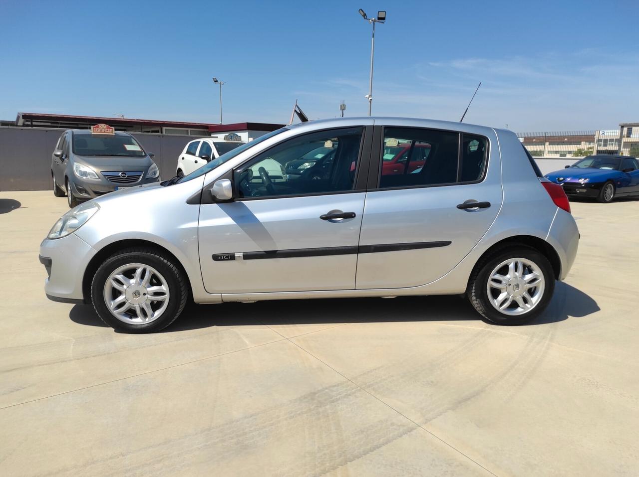 Renault Clio 1.5 dCi - 85cv NEOPATENTATI