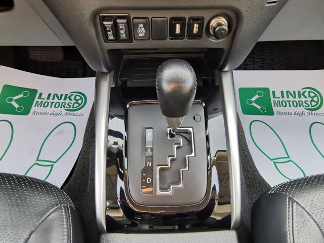 MITSUBISHI L200 FIAT FULLBACK 2.4 DI-D/181CV auto Double Cab 4x4