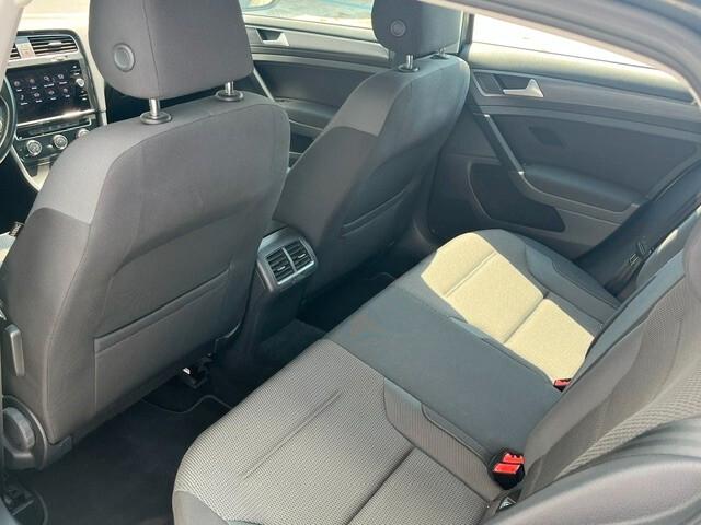 Volkswagen Golf 2.0 TDI 150 CV DSG SCR Style