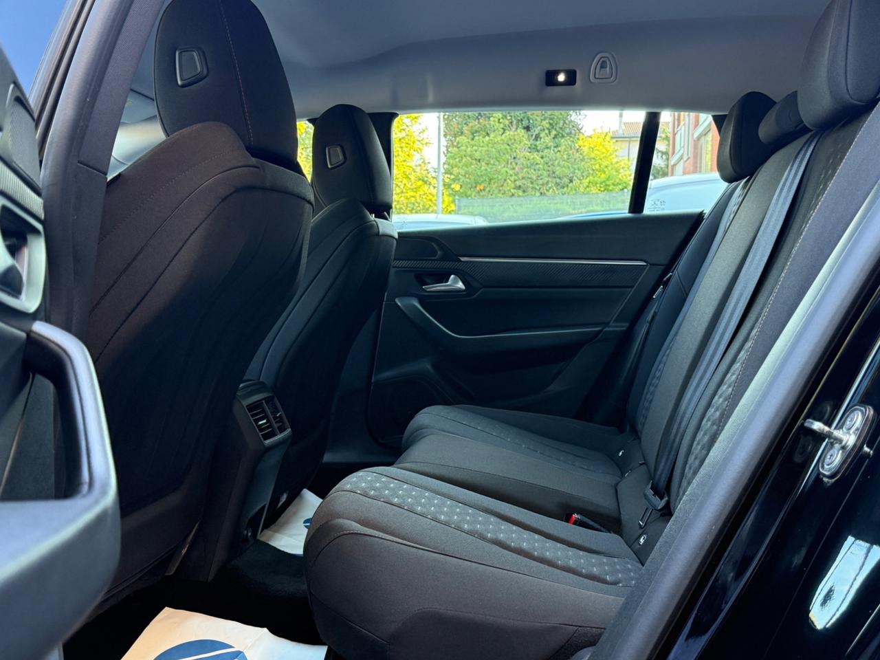Peugeot 508 BlueHDi 130 Stop&Start EAT8 SW Allure