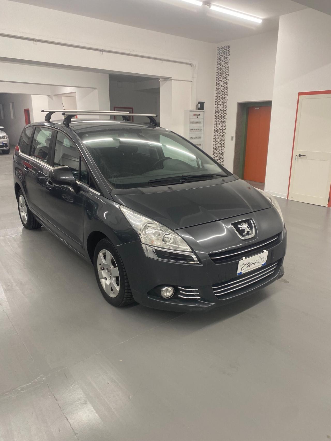 Peugeot 5008 1.6 THP 156CV Tecno