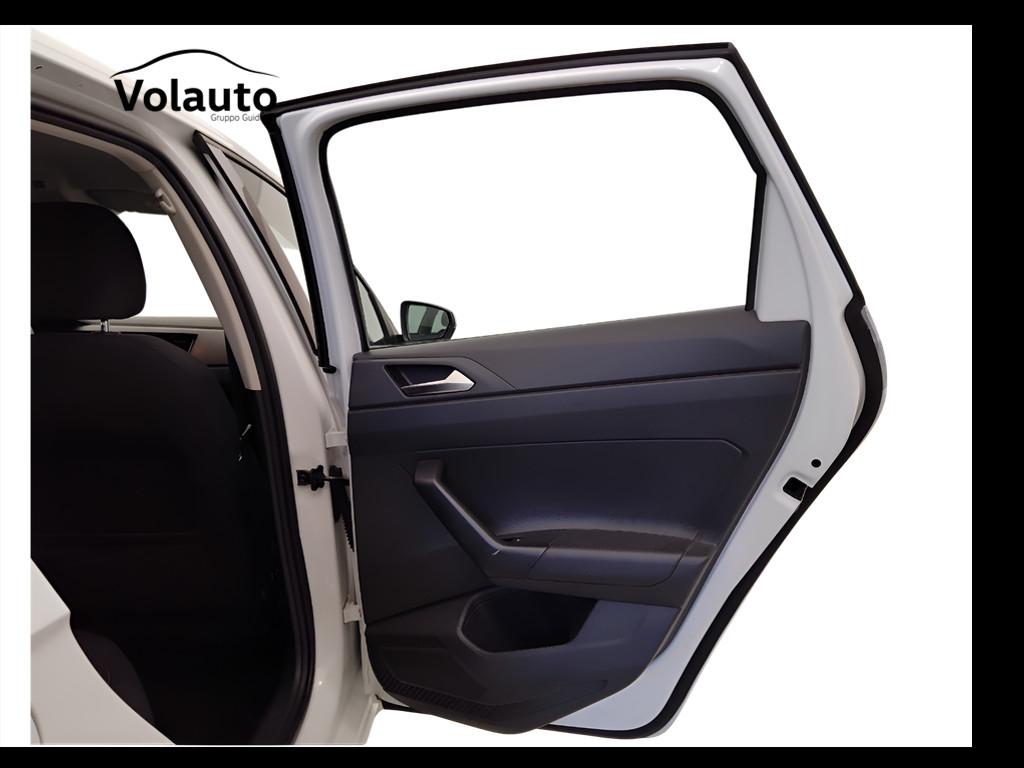 VOLKSWAGEN Polo VI 2017 - Polo 5p 1.0 tgi Comfortline 90cv my19