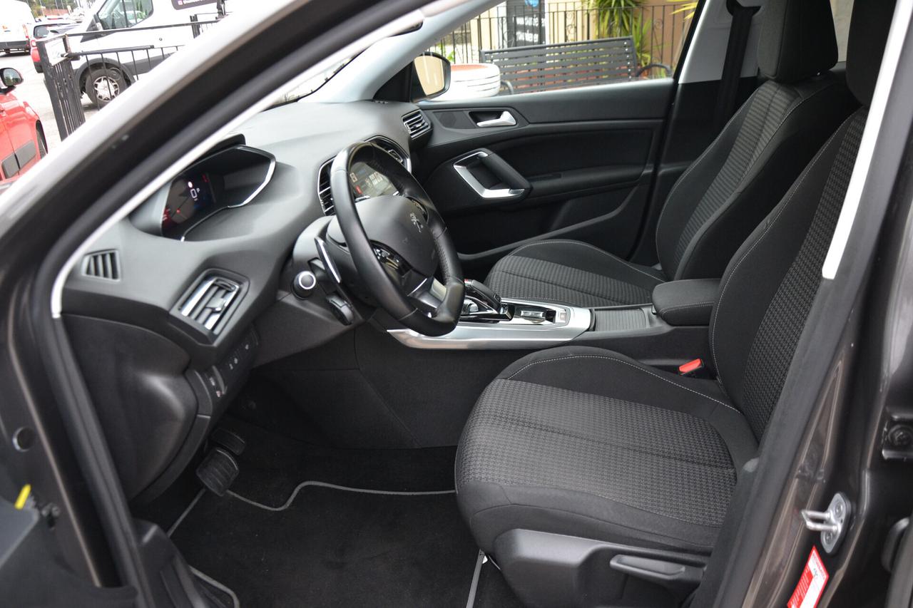 Peugeot 308 1.5 HDI 130CV AUTOM.+LED+NAVI+PDC+CRUISE+PRIVACY+