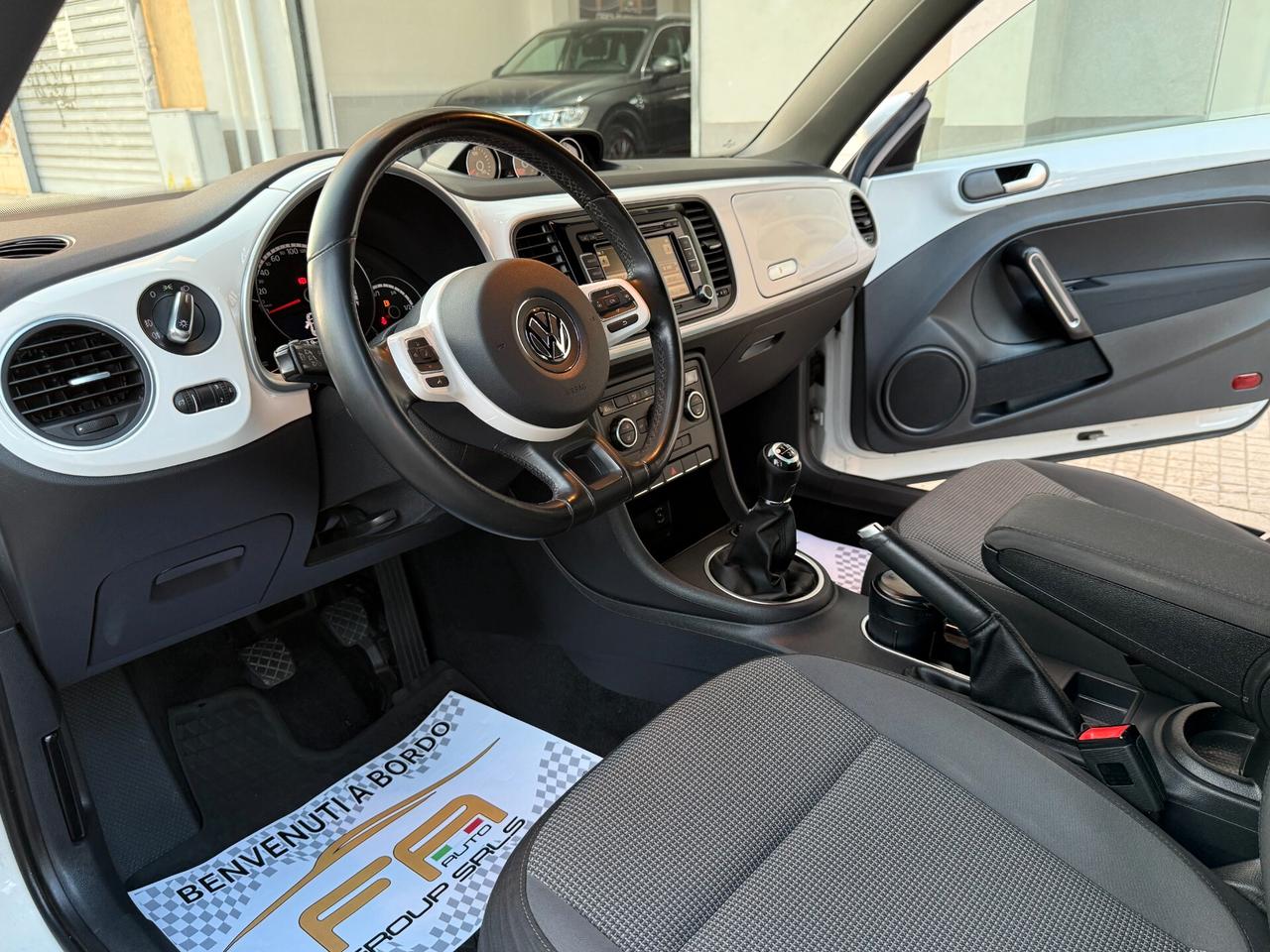 Volkswagen Maggiolino 1.6 TDI 105CV Design - 2013