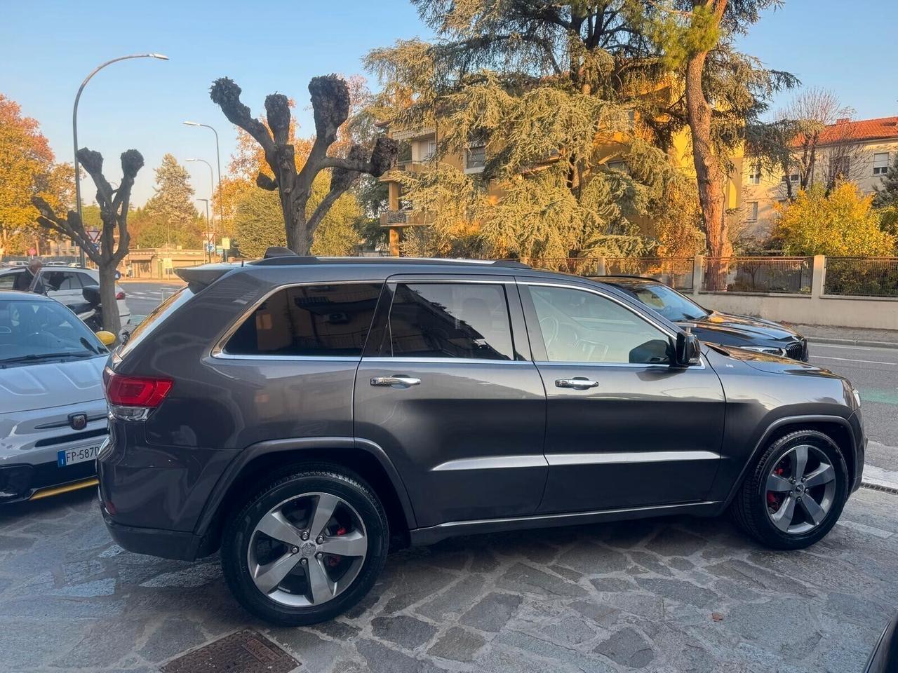 JEEP GRAND CHEROKEE 3.0 V6 CRD 250cv Mjet OVERLAND