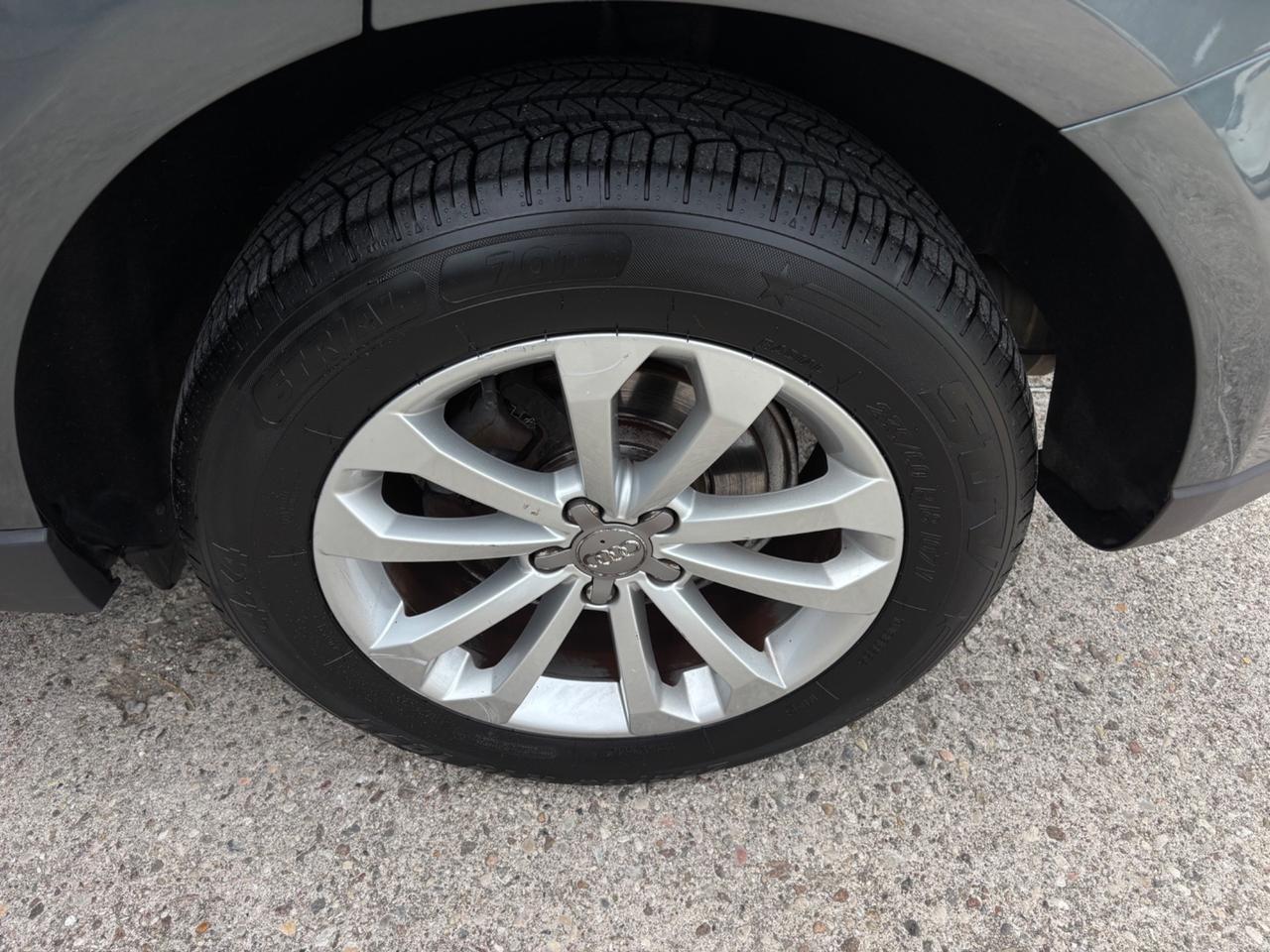 Audi Q5 2.0 TDI 177CV quattro. Garanzia 12 mesi