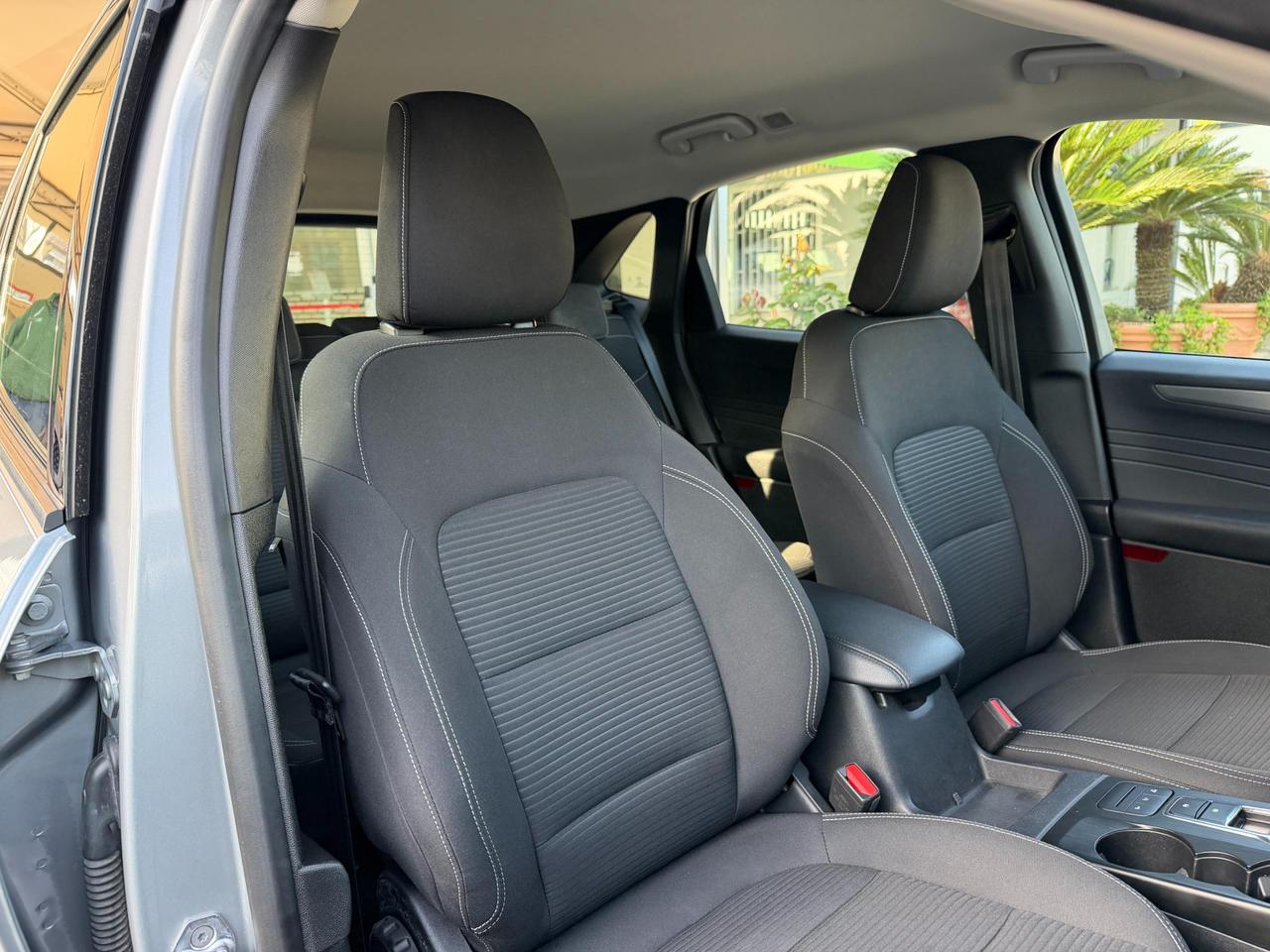 Ford Kuga 1.5 ecoblue Titanium Business 2wd 120cv auto