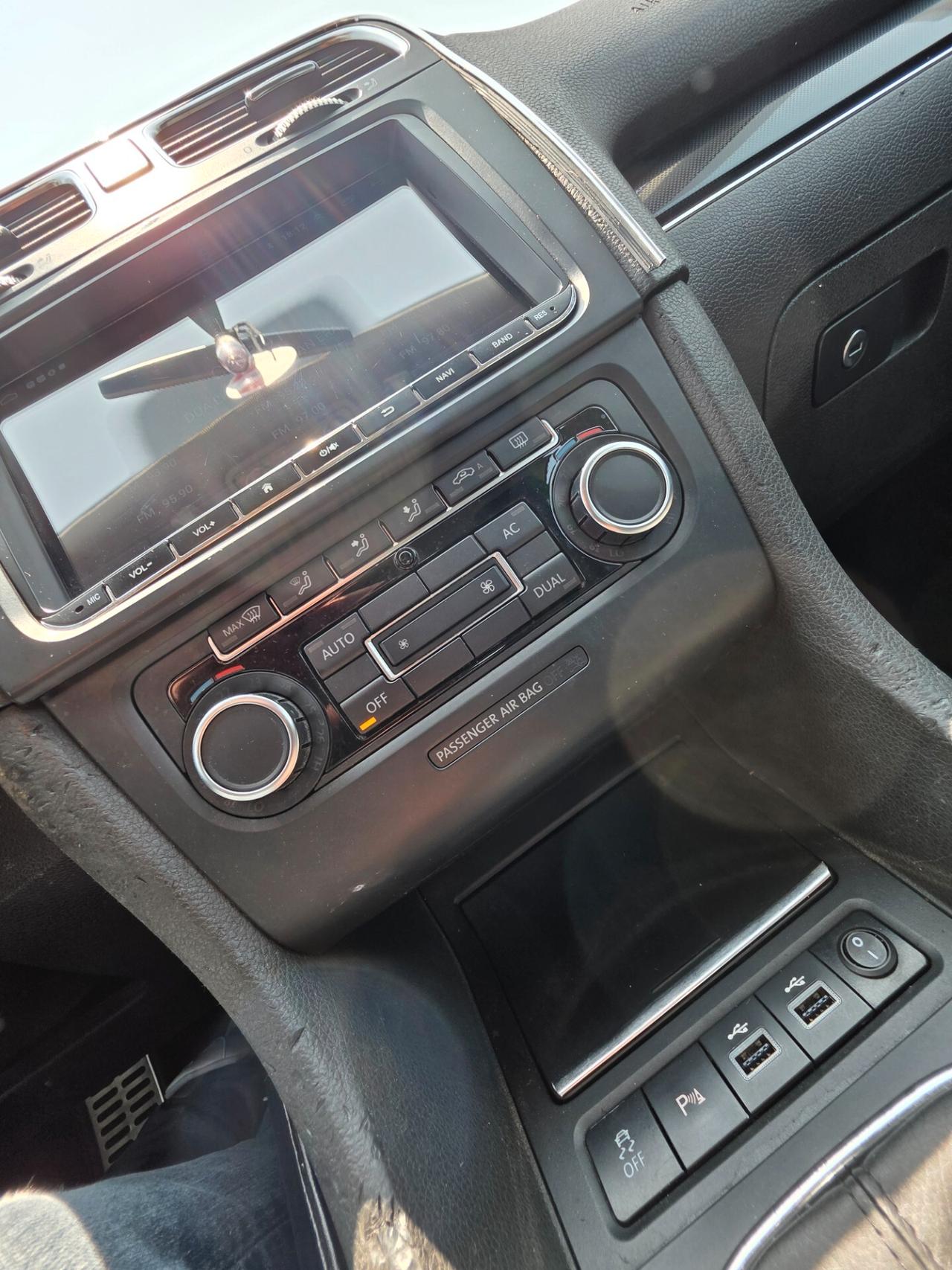Volkswagen Golf 1.6 TDI DPF 5p. Highline