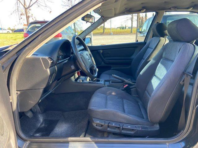 BMW 316 i Cat Coupé