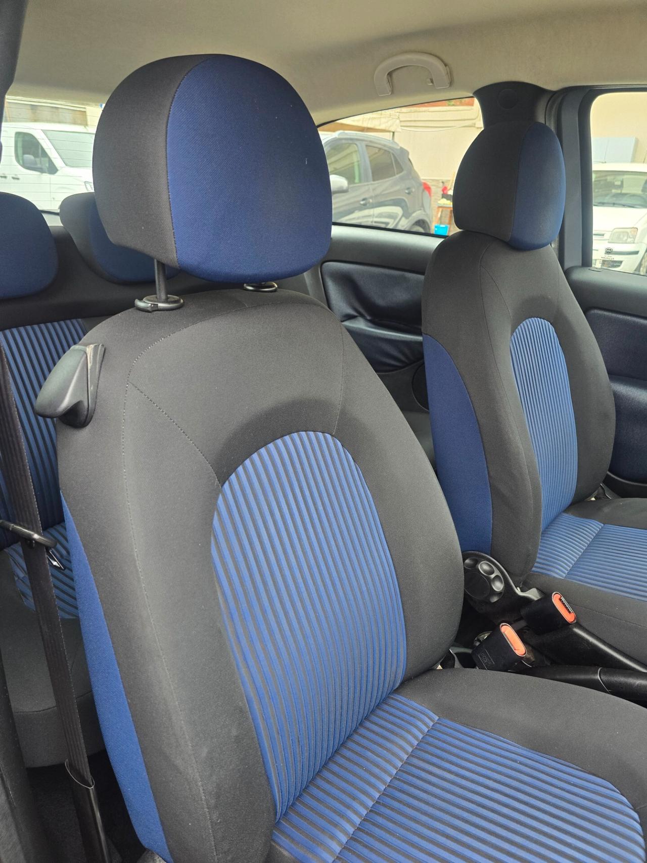 Lancia Ypsilon 1.2 Oro Gpl