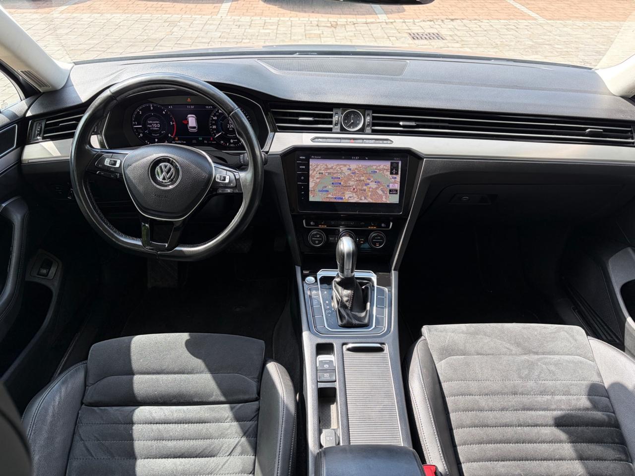 Volkswagen Passat Variant 2.0 TDI DSG Business BlueMotion Tech
