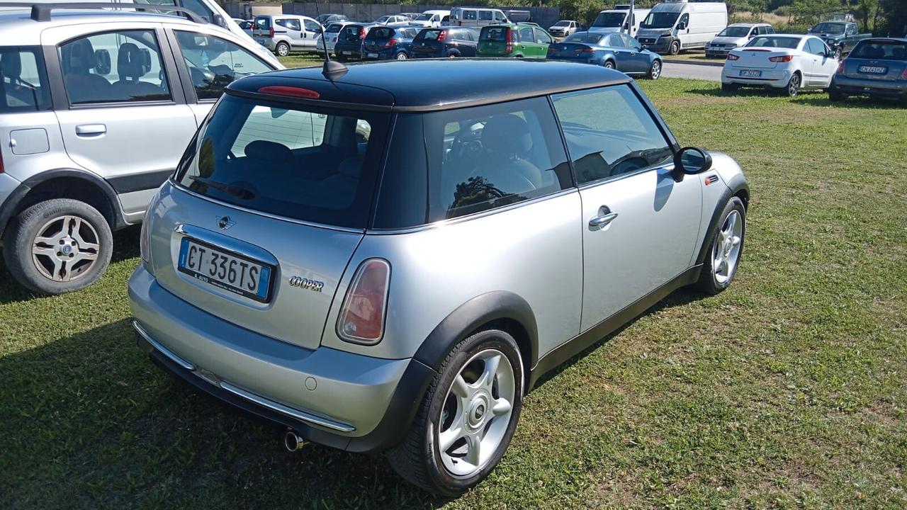 Mini Mini 1.6 16V One GPL