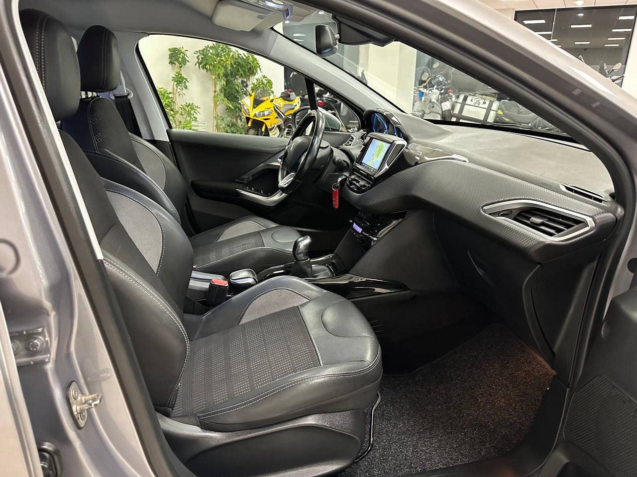 Peugeot 2008 BlueHDi 100 S&S Allure - 2019