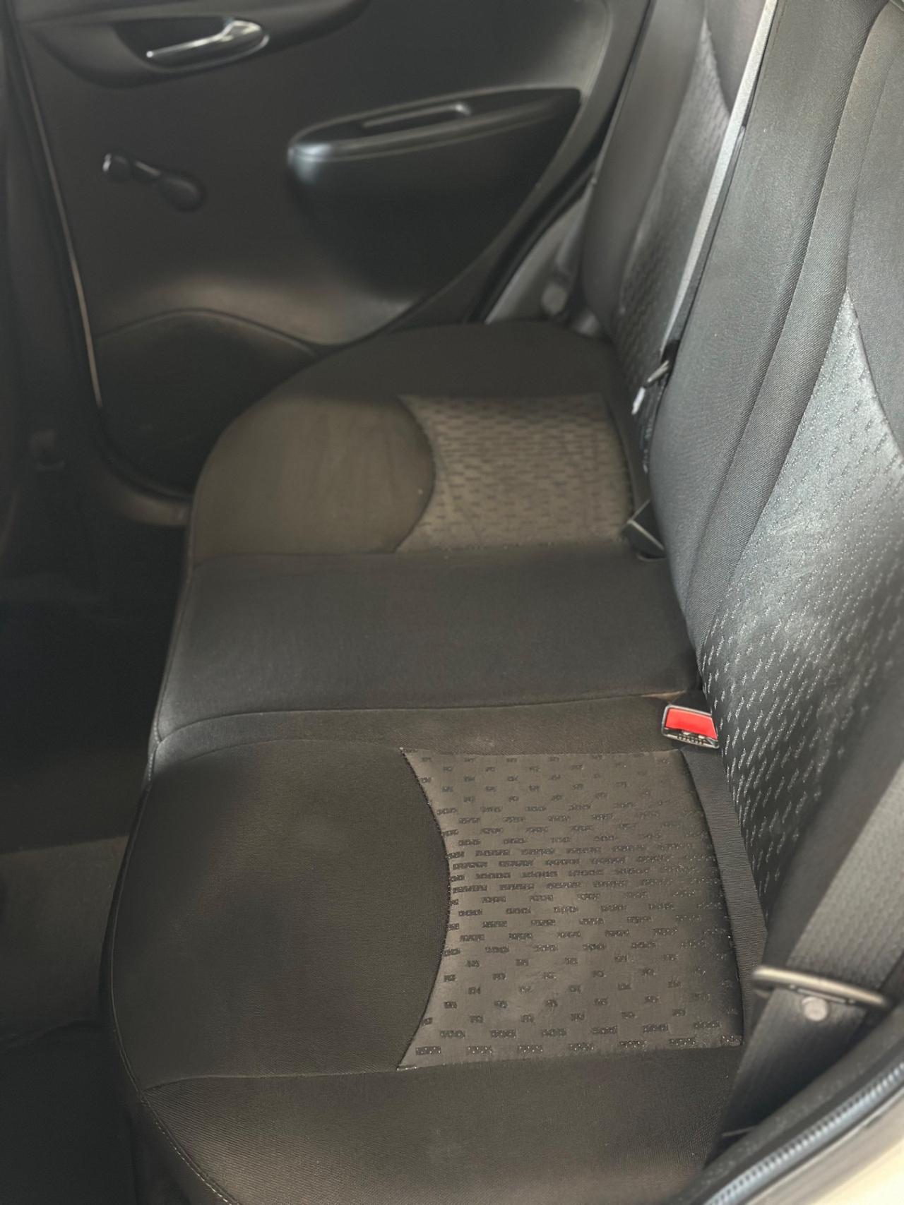 Opel Karl Rocks