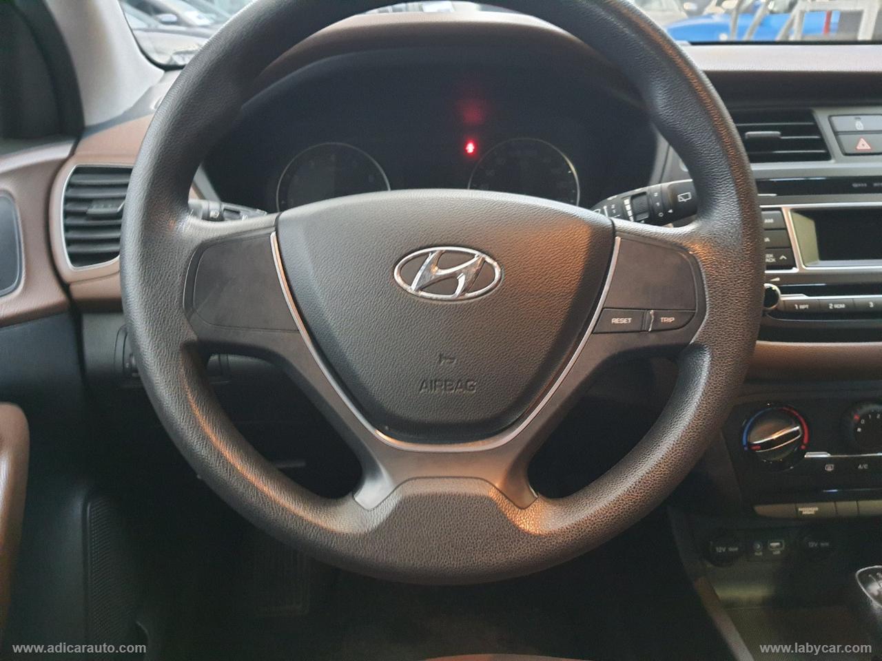 HYUNDAI i20 1.2 84 CV 5p. Style