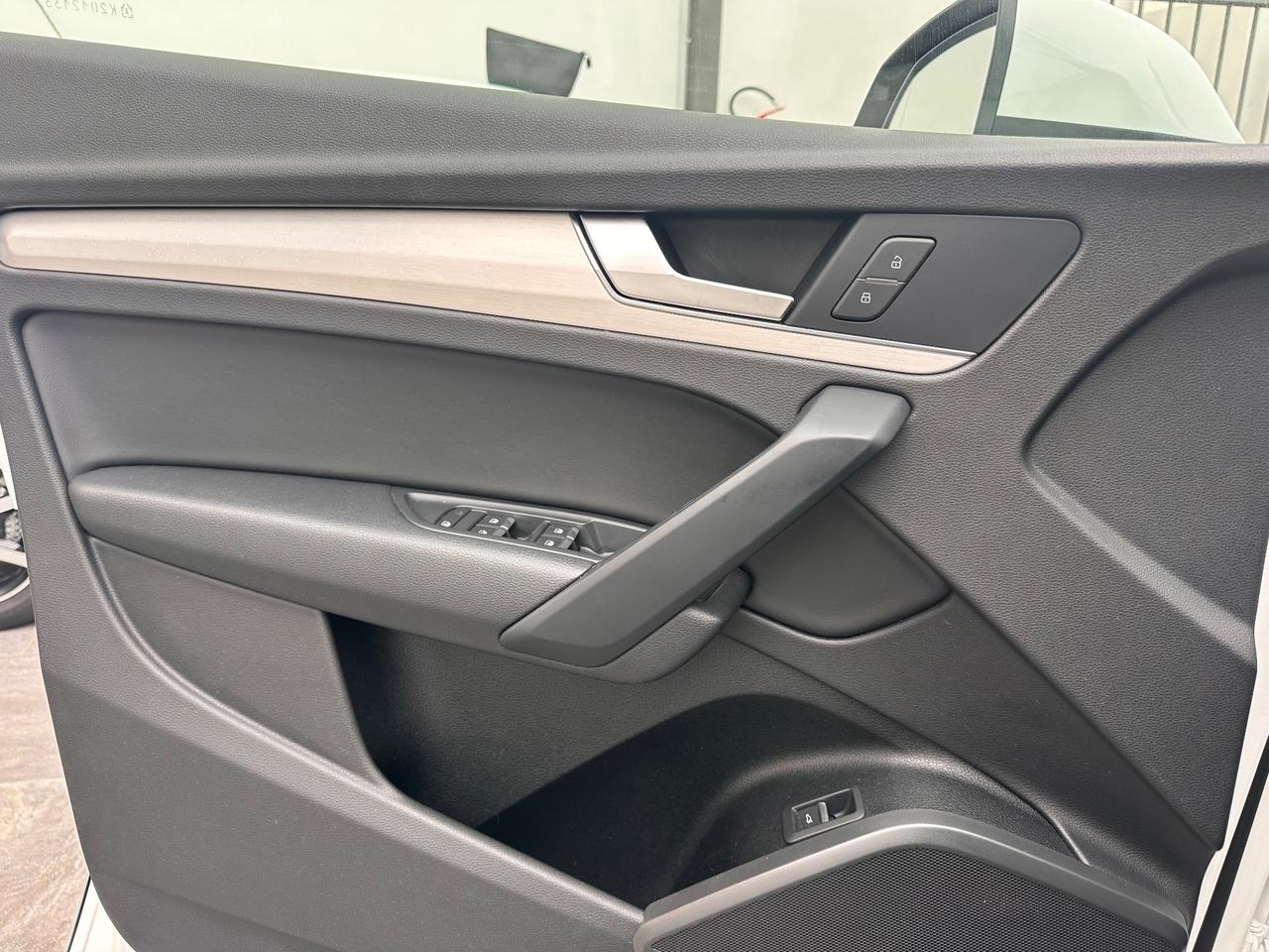 Audi Q5 2.0 TDI 190 CV quattro S tronic Sport