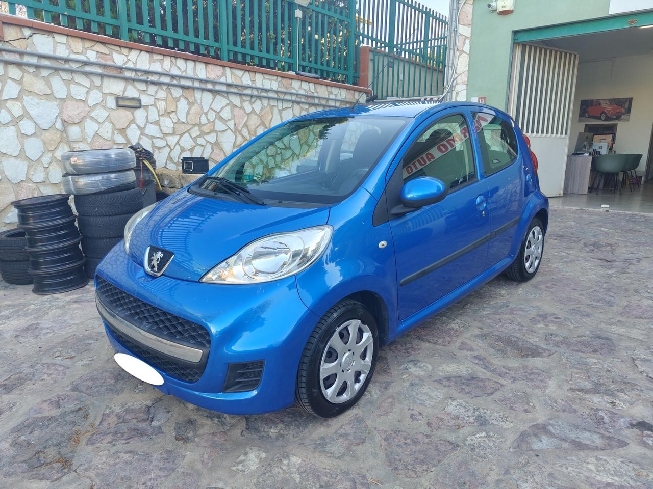 Peugeot 107 1.0 68CV 5p. Plaisir