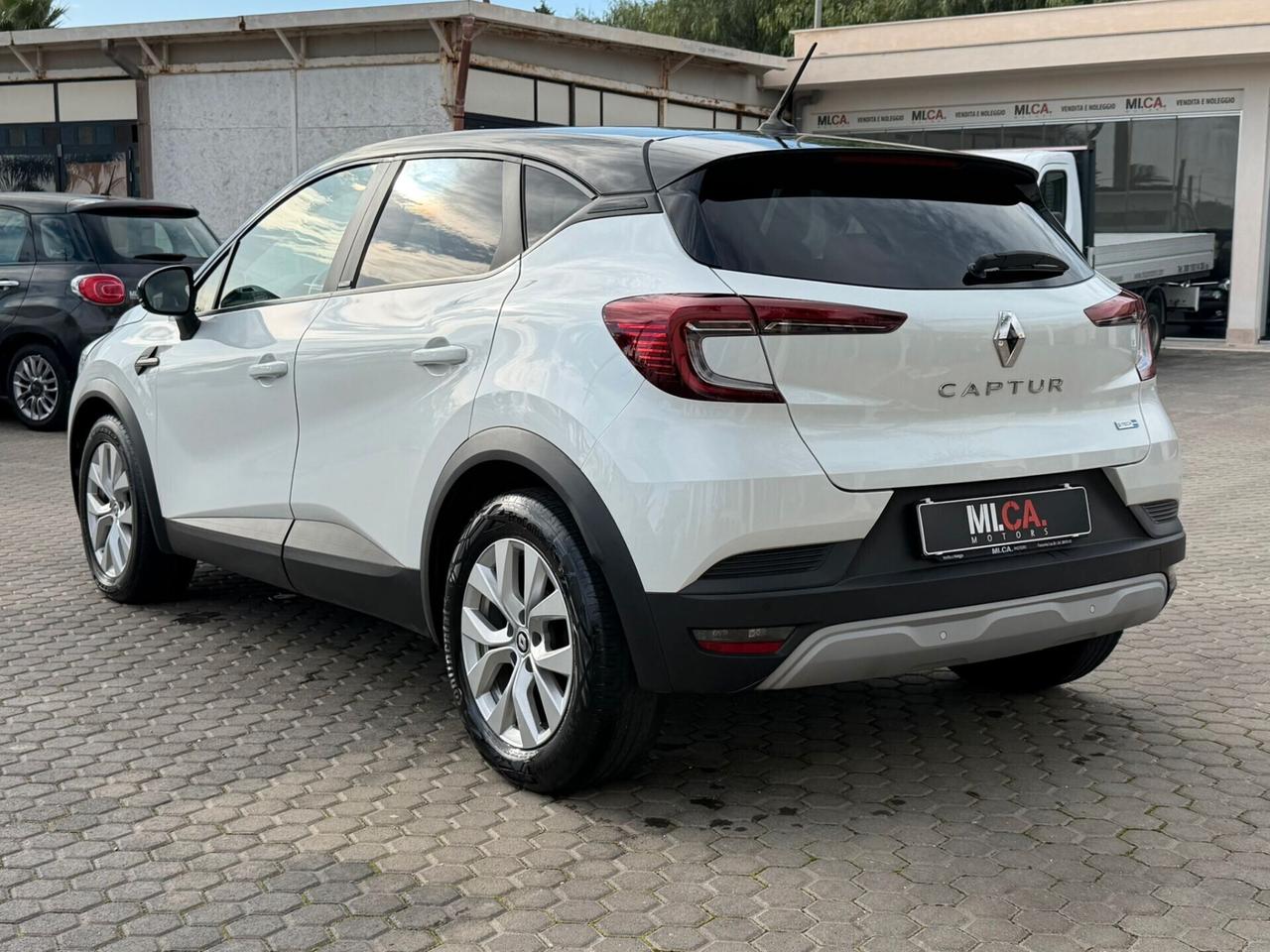Renault Captur Plug-in Hybrid E-Tech 160 CV Intens
