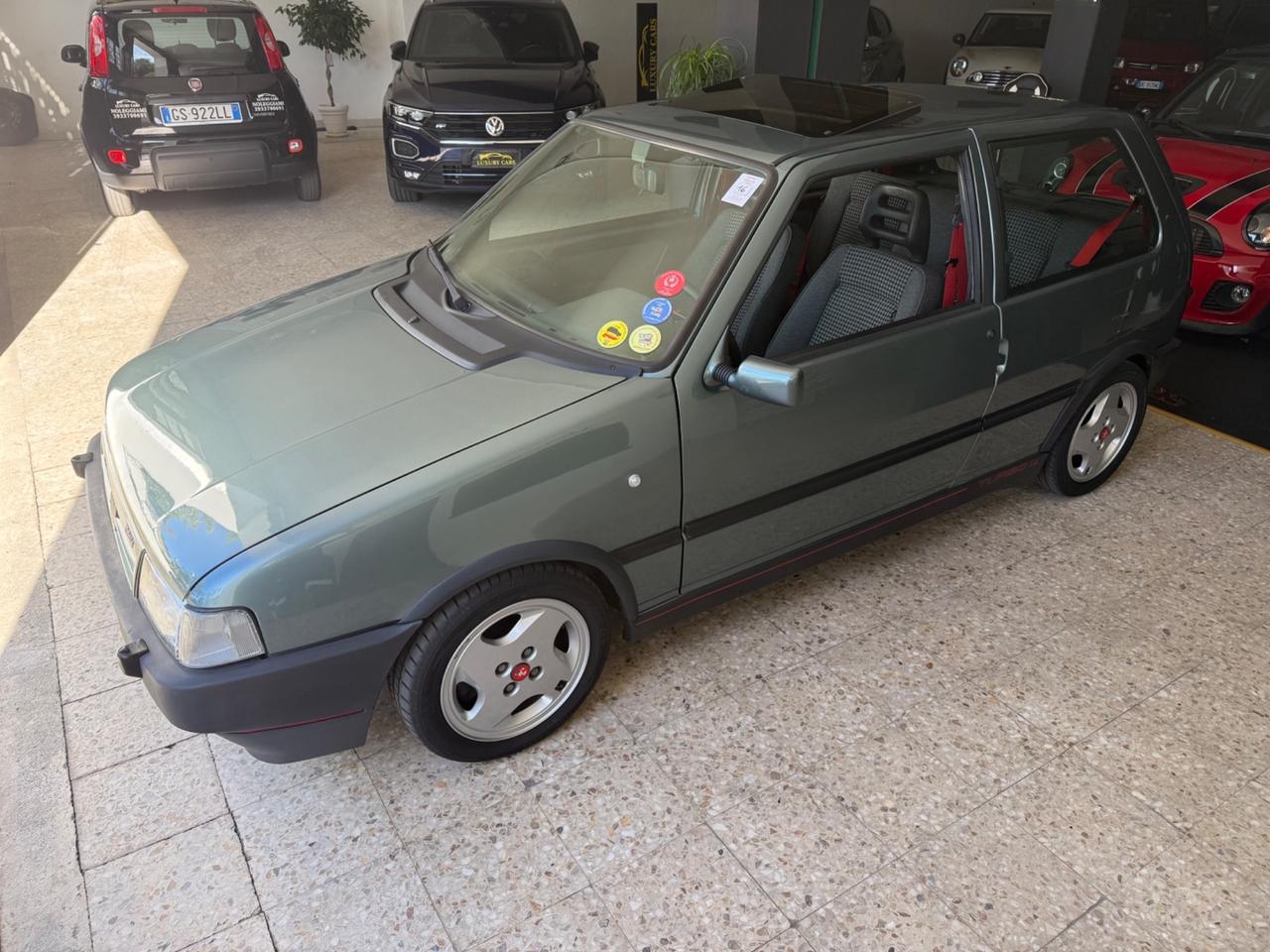Fiat Uno turbo i.e. Tetto Apribile