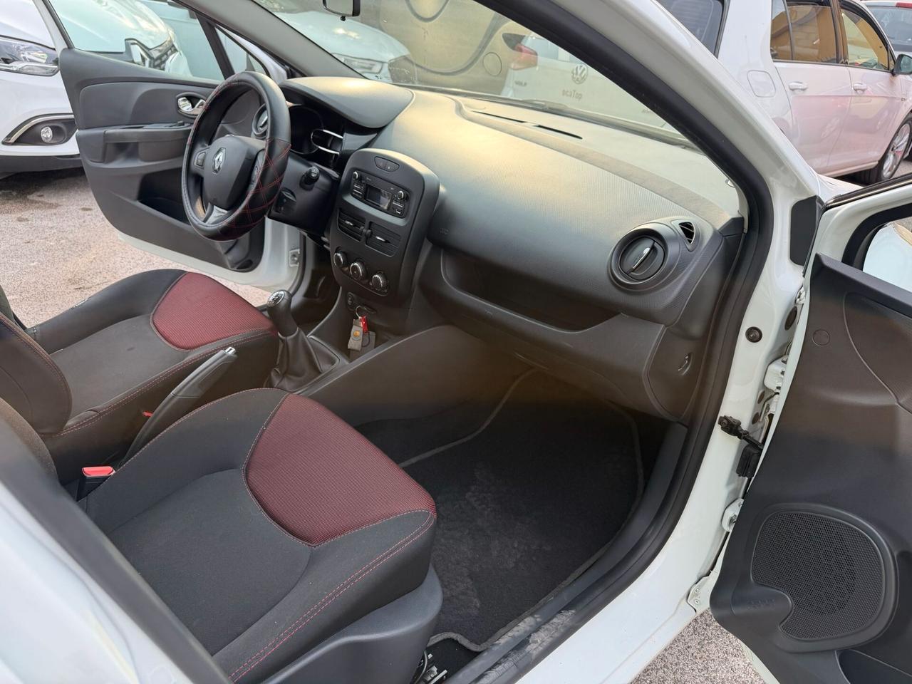Renault Clio 1.2 75CV 5 porte Live
