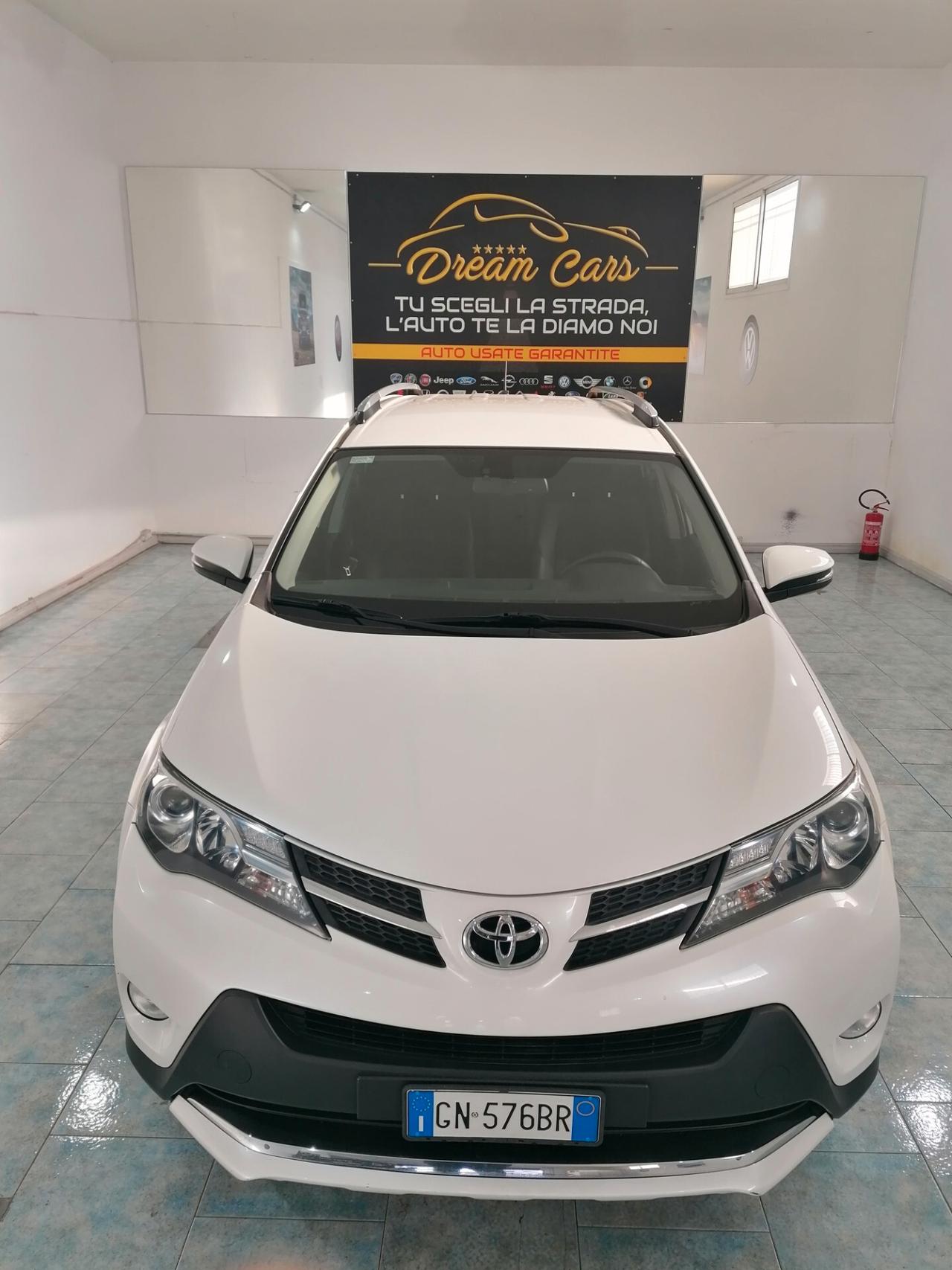 Toyota RAV 4 RAV4 2.0 D-4D 4WD Lounge White Ed.