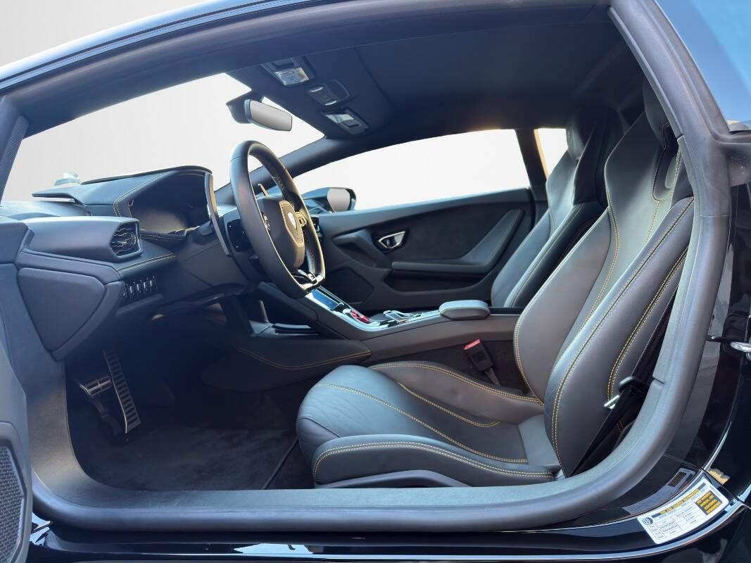 Lamborghini Huracan Coupe Huracan coupe 5.2 Evo 640 awd Sollevatore