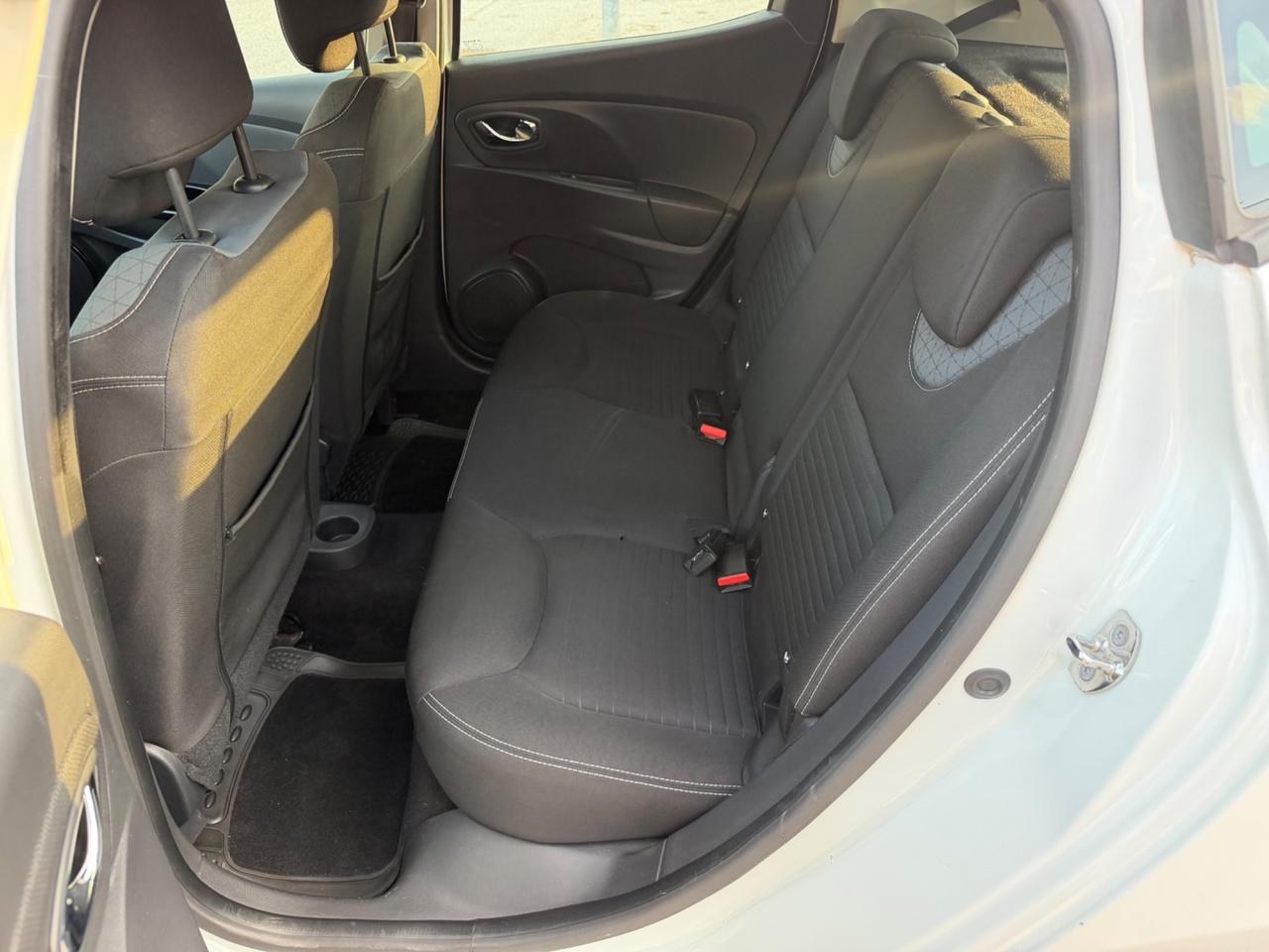 Renault Clio 1.5 dCi 8V 90 cv 2013