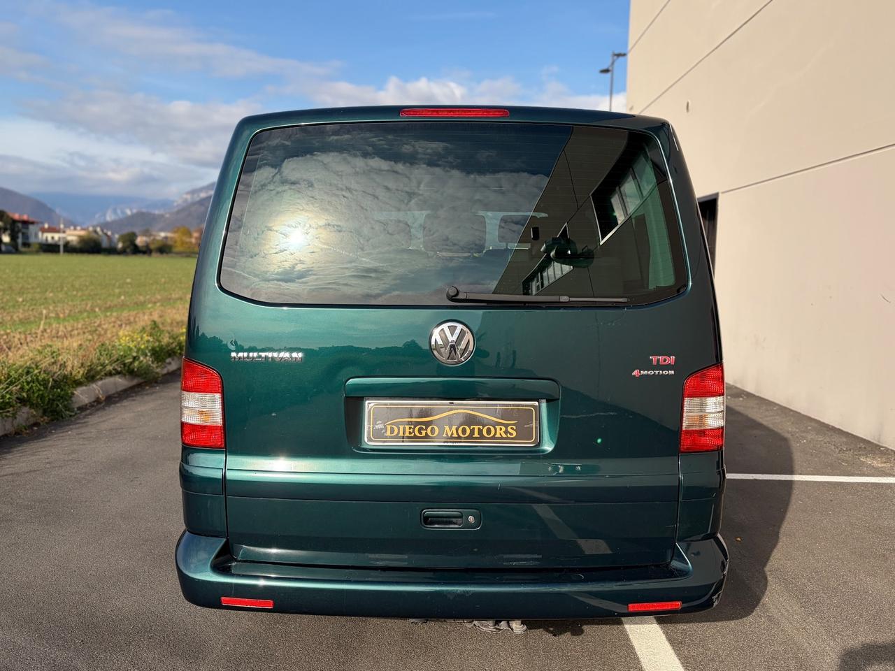 Volkswagen Multivan 2.5 TDI/174CV 4motion Highline
