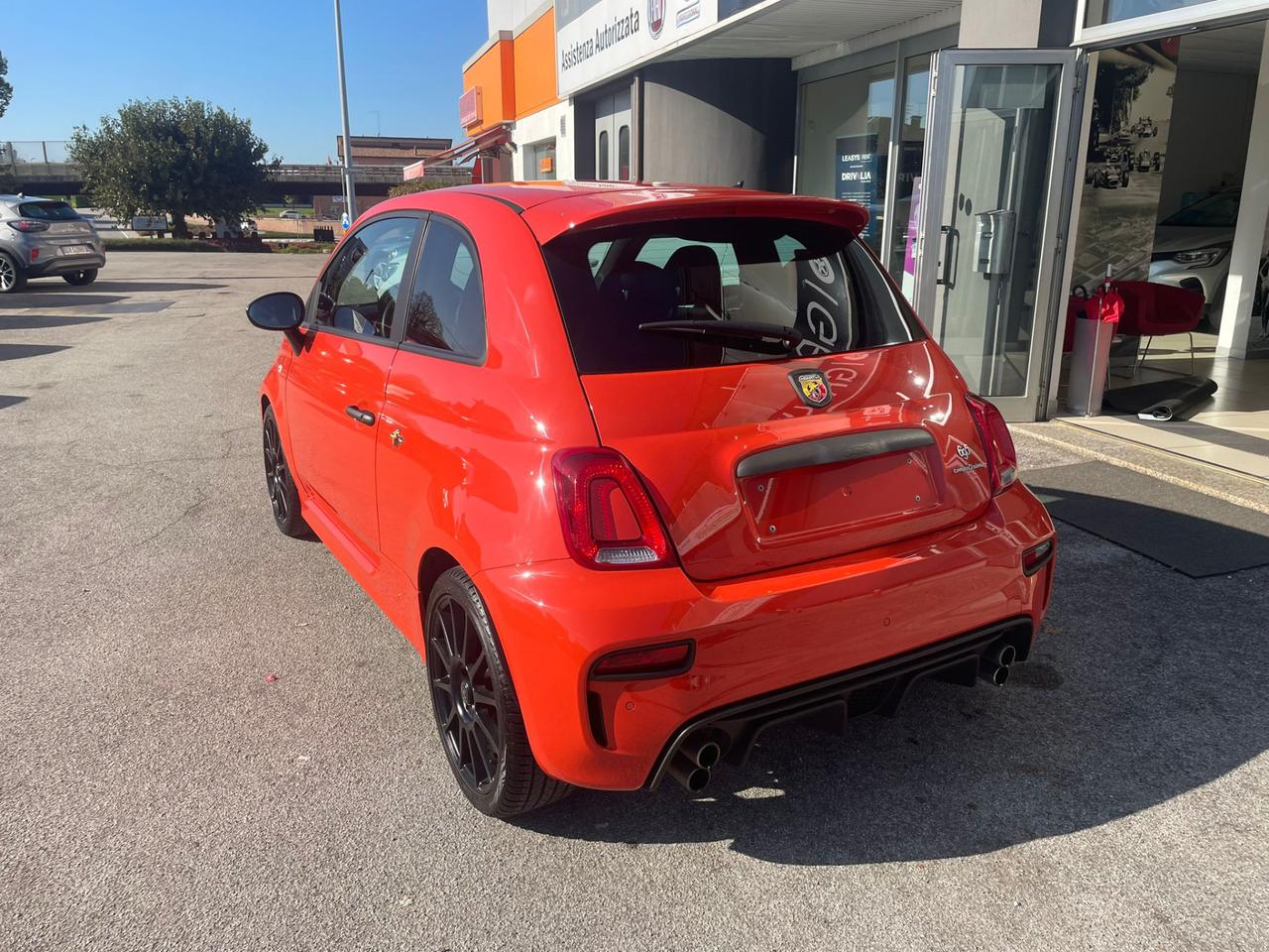 ABARTH 695 1.4 TURBO T-JET 180 CV M.T.